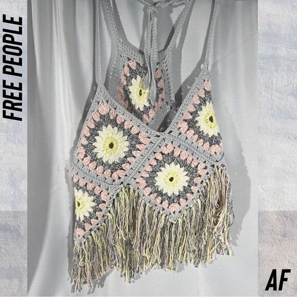 FREE PEOPLE SUMMER OF LOVE HALTER TOP NEW SIZE M/L - Picture 5 of 7